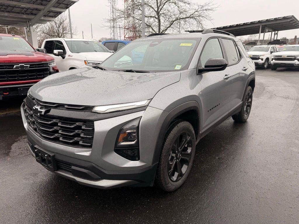 New 2026 Chevrolet Equinox LT w/ Convenience Package II image 2