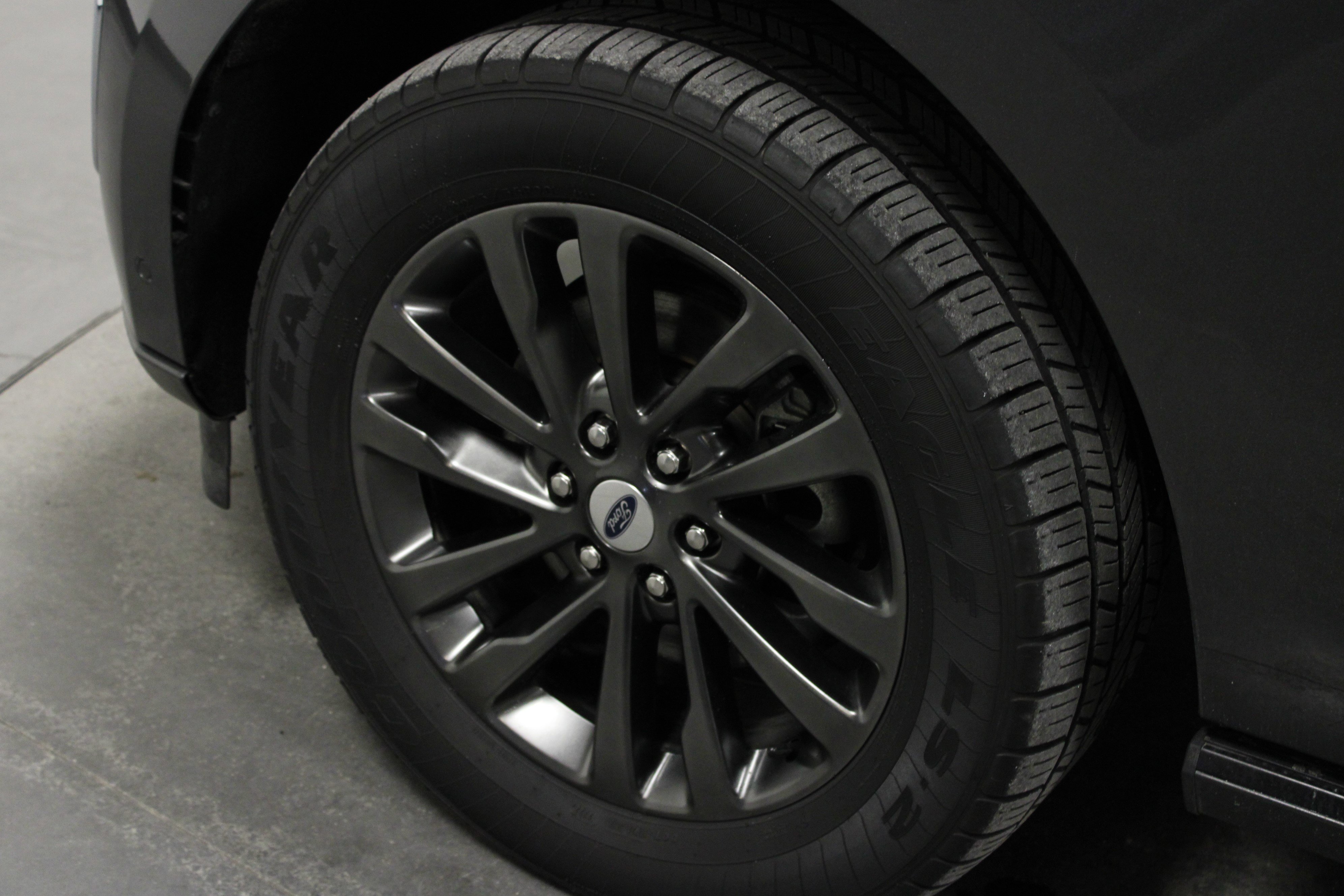 Used 2019 Ford Expedition Limited w/ Equipment Group 301A image 10