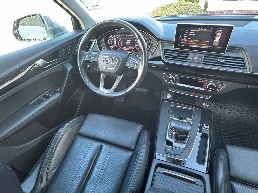 Used 2019 Audi Q5 2.0T Premium Plus w/ Premium Plus Package image 8