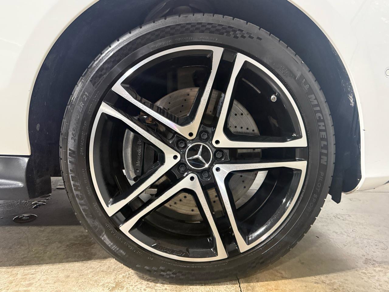 Used 2018 Mercedes-Benz GLE 43 AMG 4MATIC w/ Parking Assist Package image 42