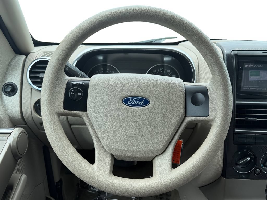 Used 2007 Ford Explorer XLT AWD/4WD image 13