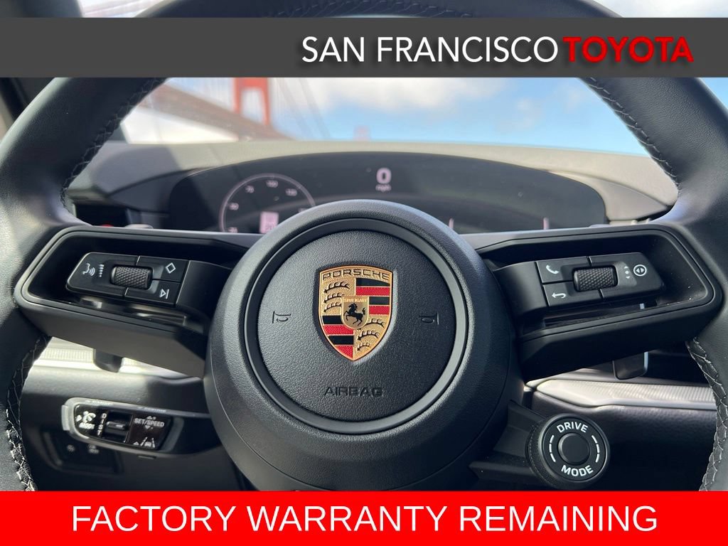 Used 2024 Porsche Cayenne S AWD/4WD image 32