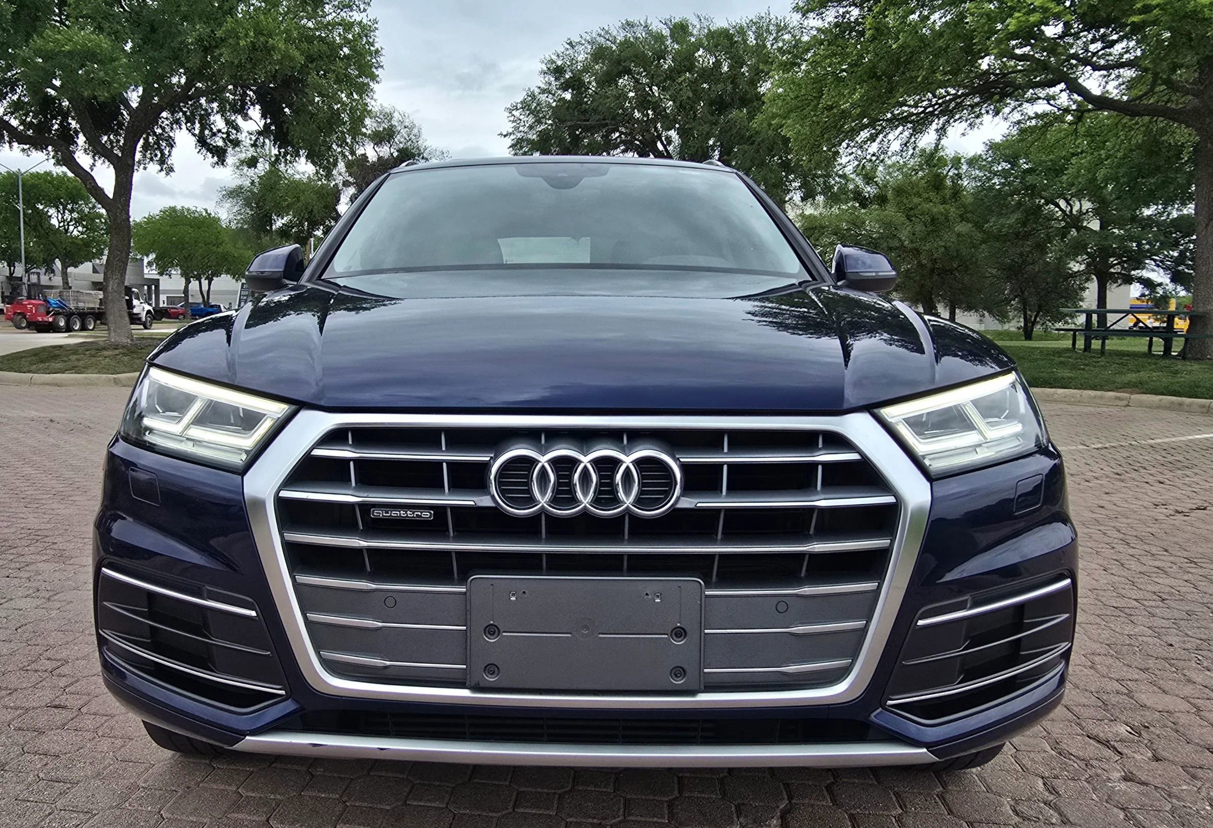 Used 2018 Audi Q5 2.0T Premium Plus image 2