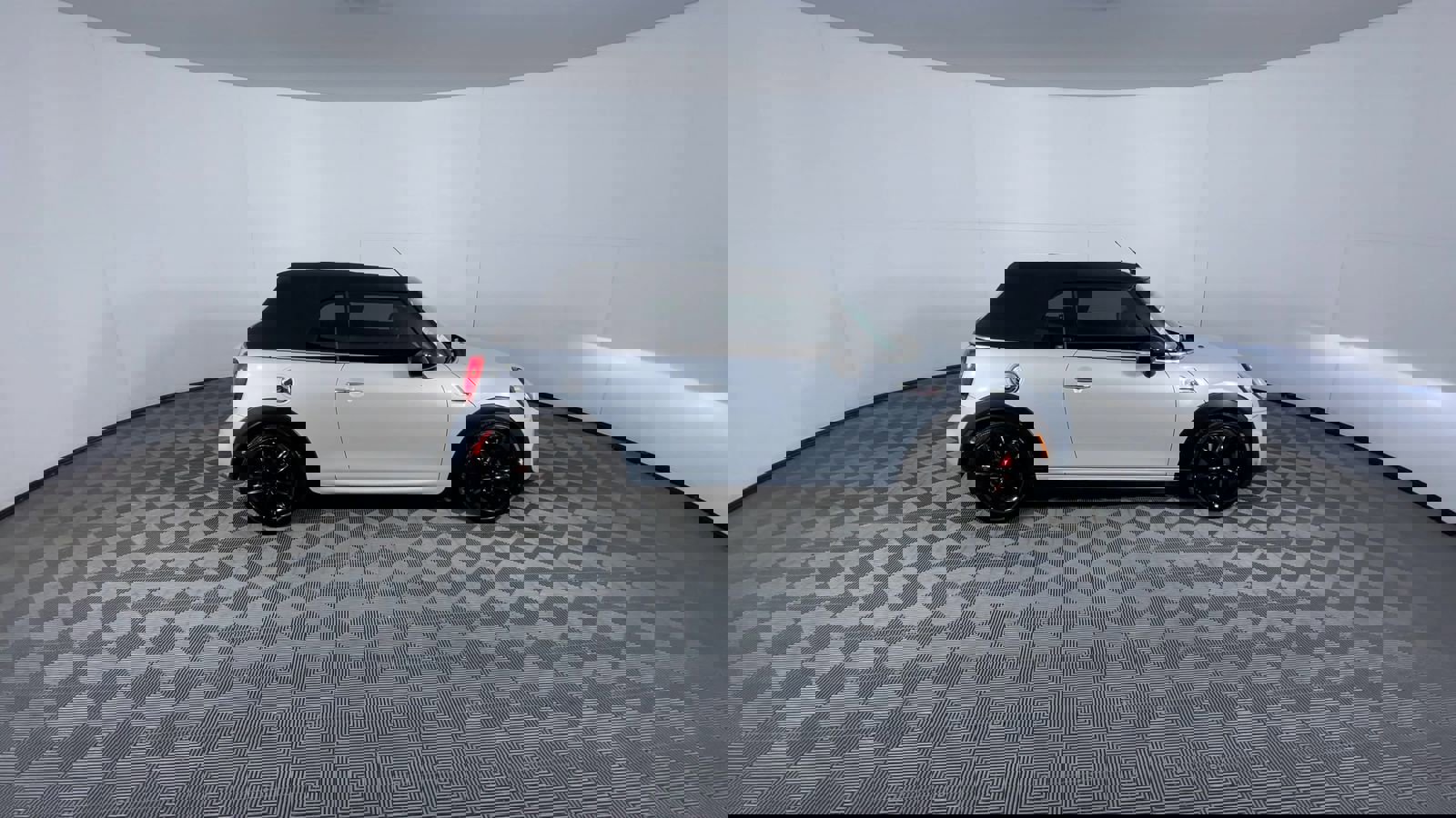 Used 2019 MINI Cooper John Cooper Works image 9