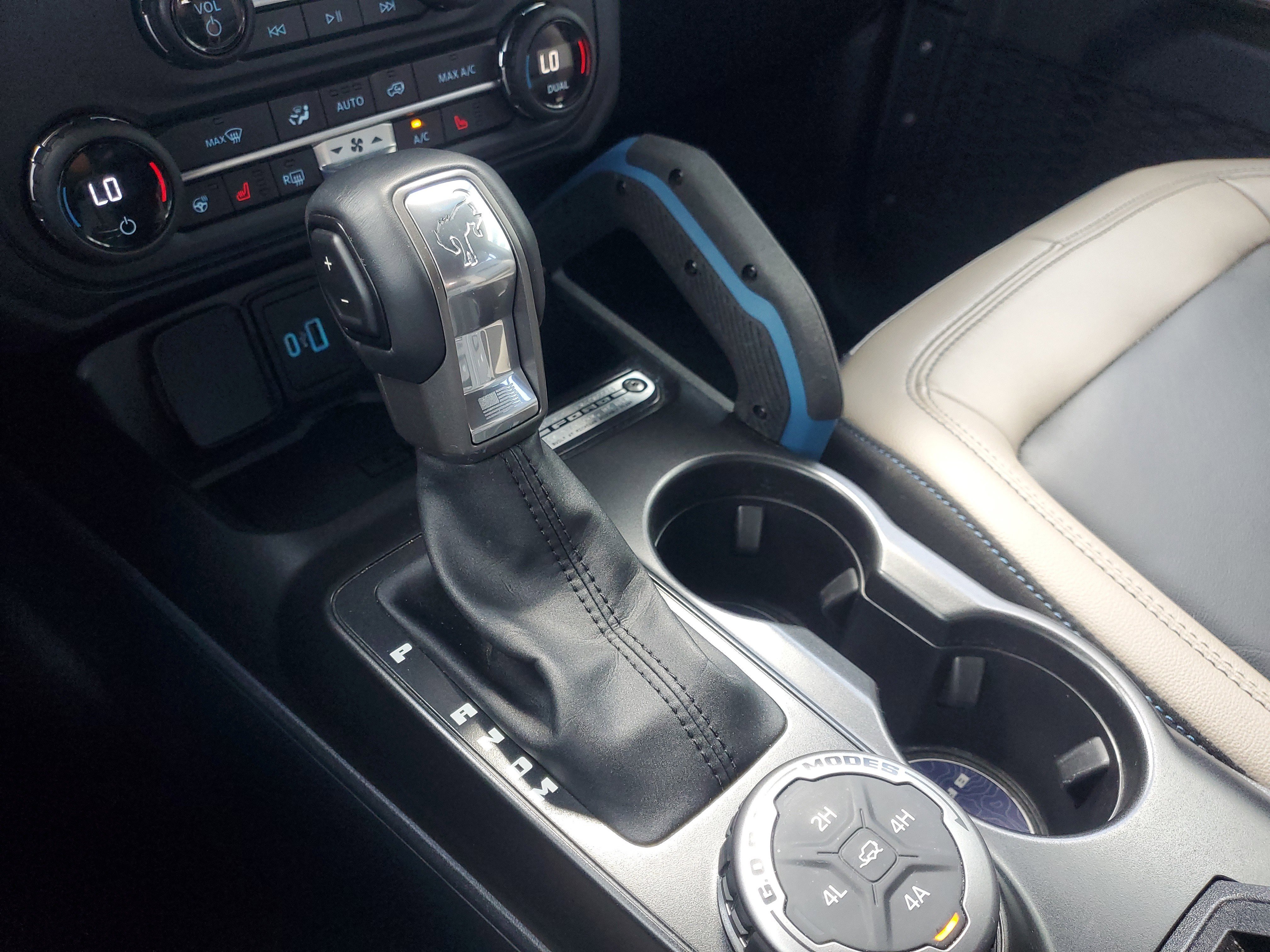 Used 2023 Ford Bronco Wildtrak image 33