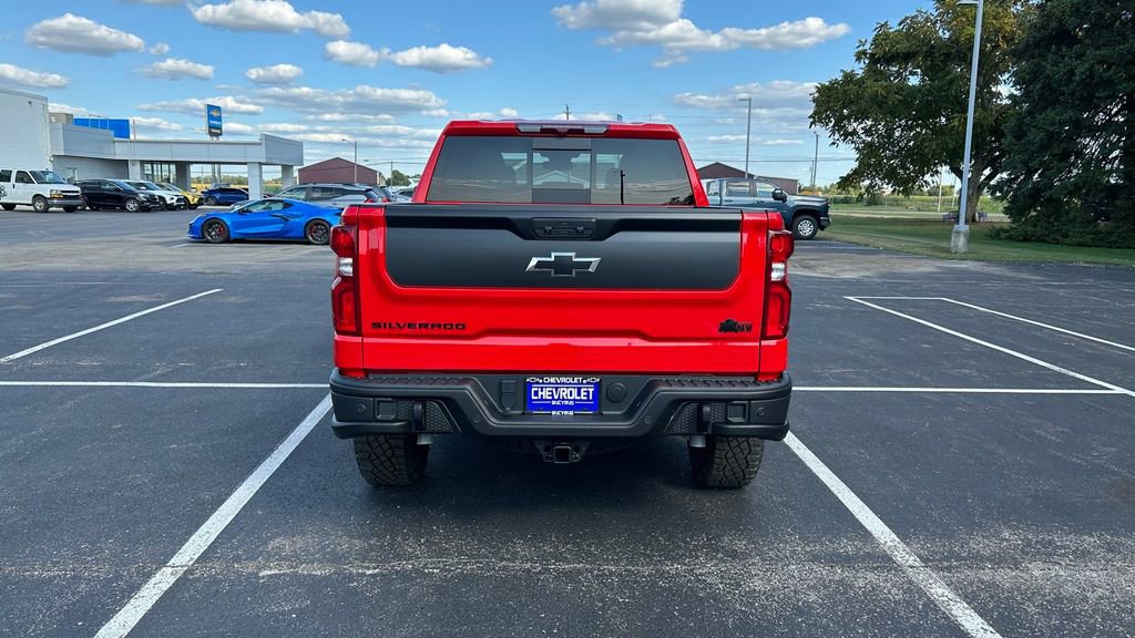 New 2024 Chevrolet Silverado 1500 ZR2 w/ ZR2 Bison Edition image 6