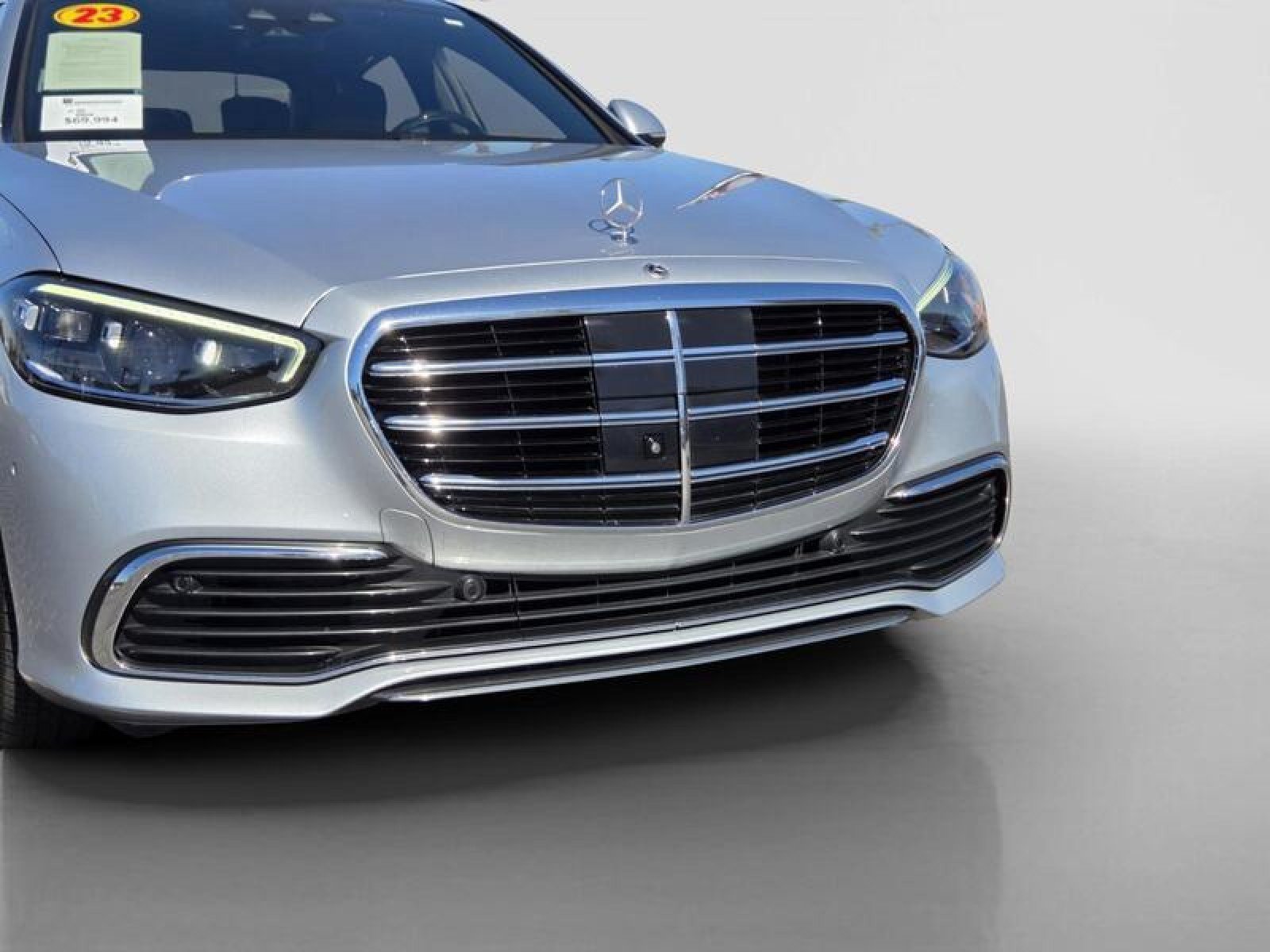 Used 2023 Mercedes-Benz S 580 4MATIC Sedan w/ Warmth & Comfort Package image 9