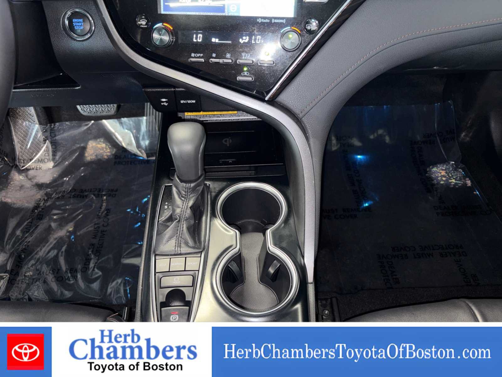 Used 2018 Toyota Camry XLE w/ Driver Assist Package FWD image 16
