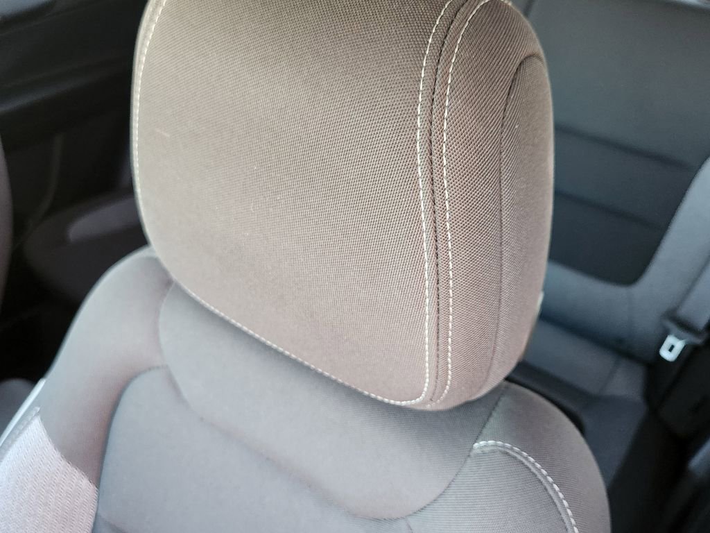 Used 2025 Chevrolet TrailBlazer LT image 6