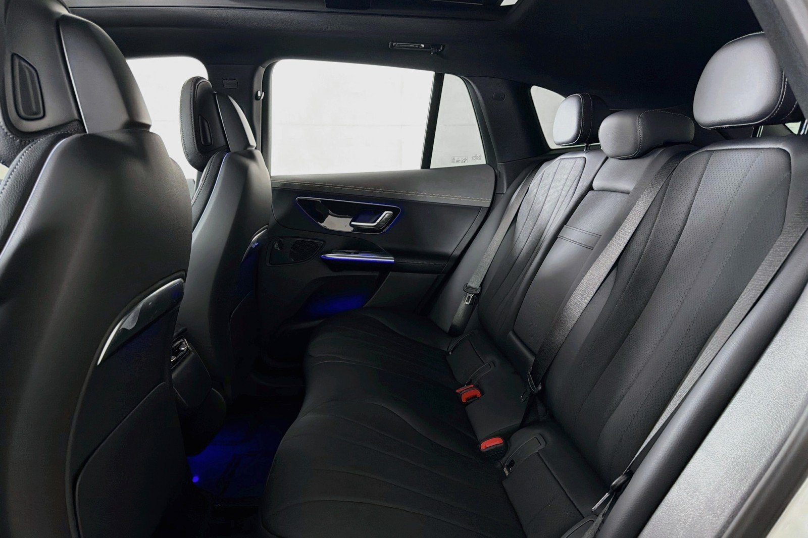 New 2027 Mercedes-Benz EQE 320+ SUV image 7