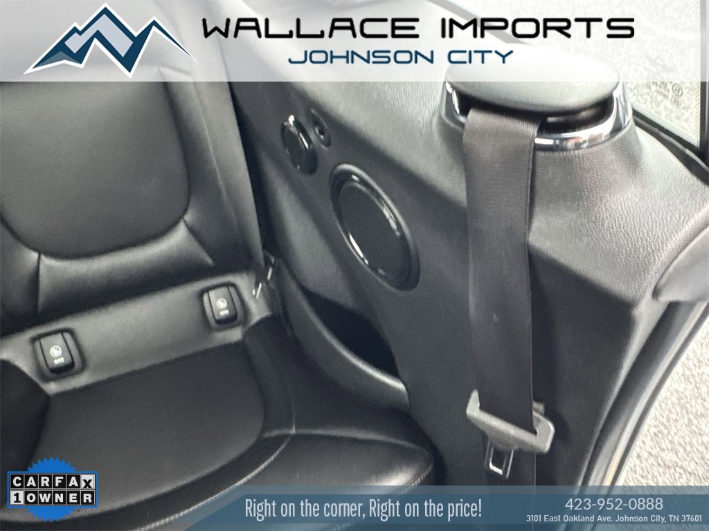 Used 2017 MINI Cooper Base image 37