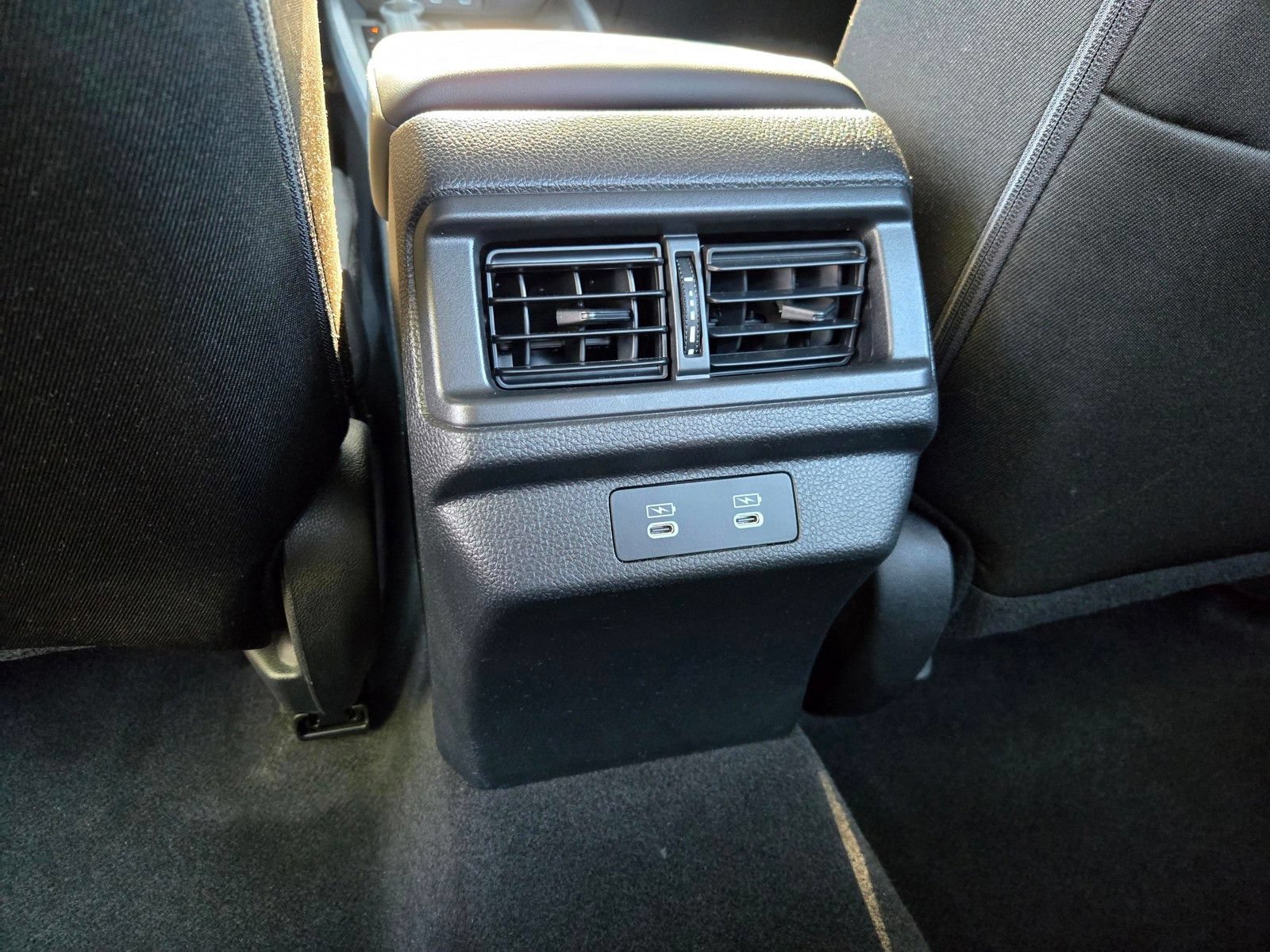 Used 2025 Honda Accord LX image 11