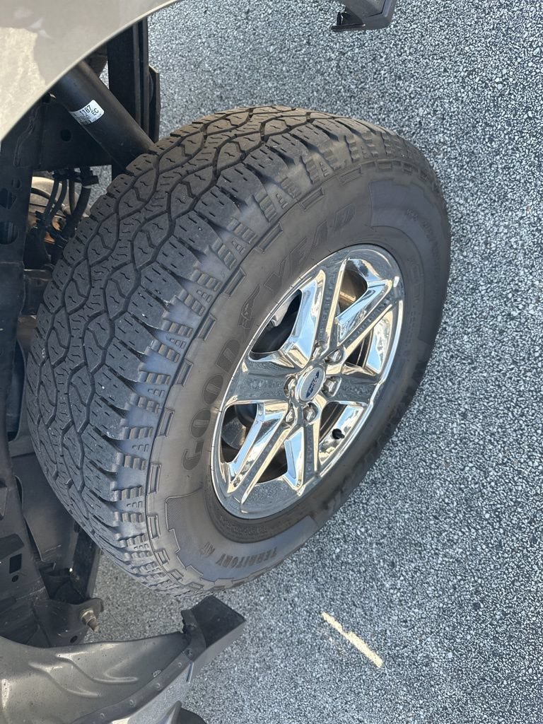 Used 2025 Ford F150 XLT w/ Equipment Group 301A Standard AWD/4WD image 19