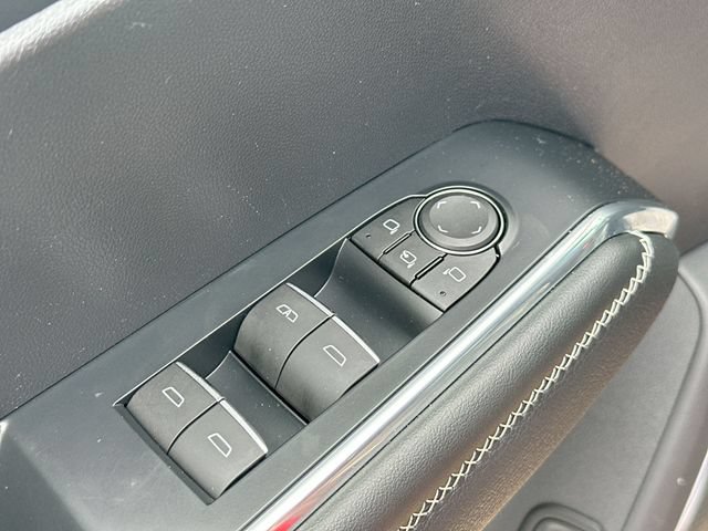 Used 2025 GMC Acadia Denali w/ LPO, Floor Liner Package FWD image 26