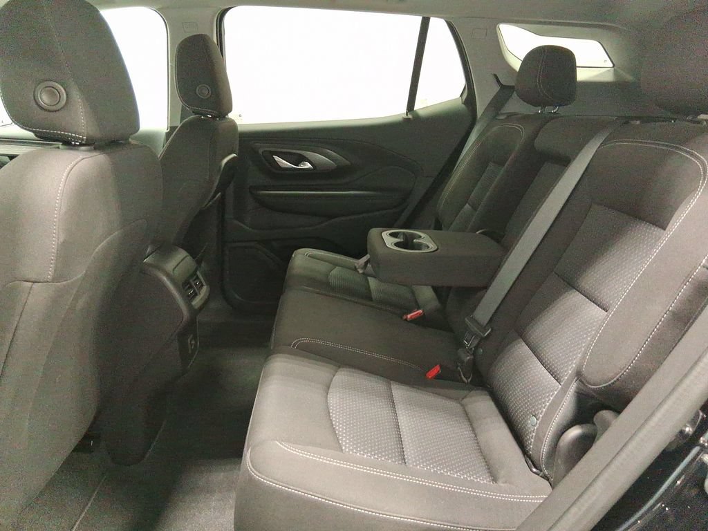 Used 2024 GMC Terrain SLE w/ Driver Convenience Package AWD/4WD image 8
