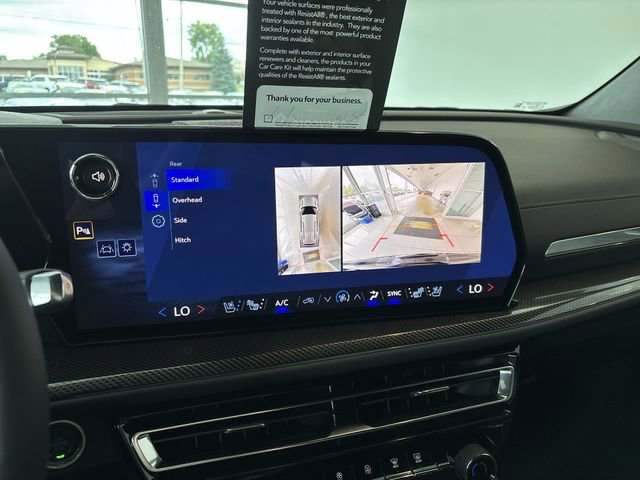 New 2026 Chevrolet Traverse High Country image 32