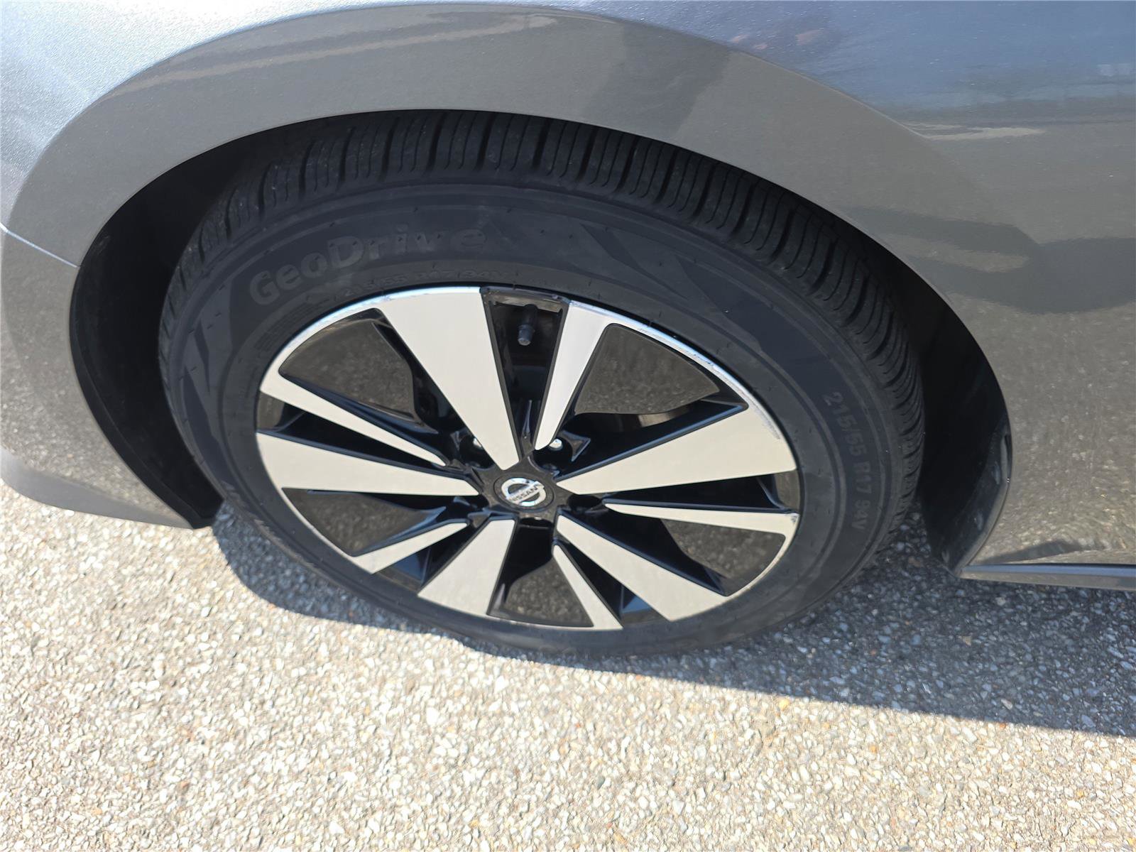 Used 2020 Nissan Altima 2.5 SL image 12