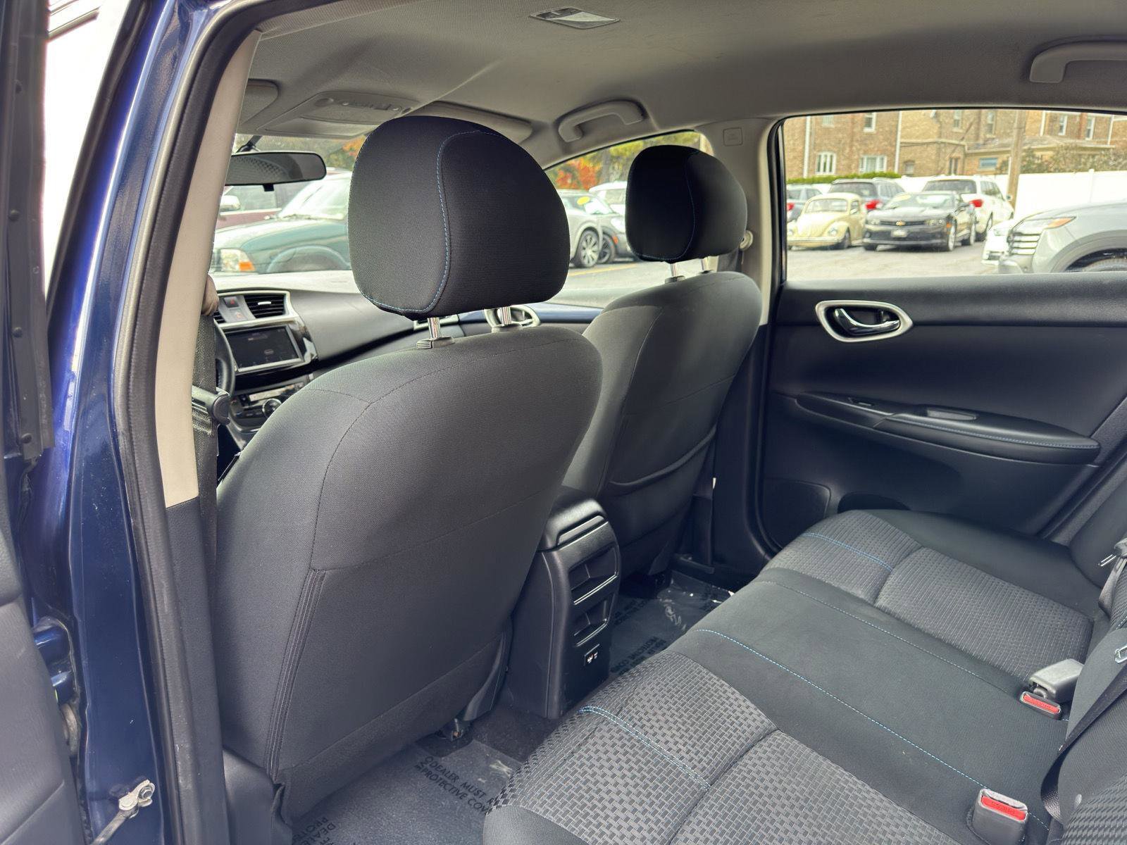 Used 2019 Nissan Sentra SR image 32