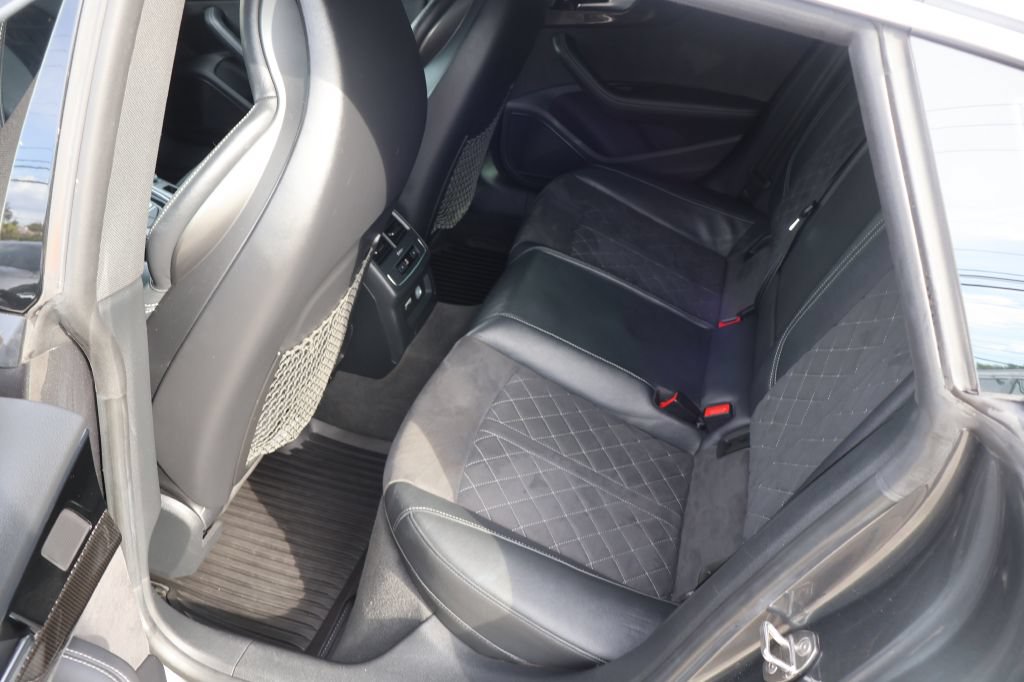 Used 2022 Audi S5 Premium Plus w/ Premium Plus Package AWD/4WD image 18