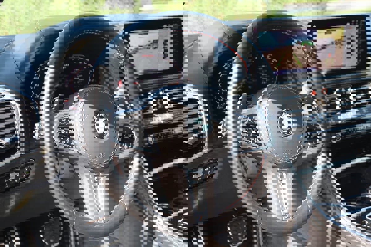 Used 2023 BMW M850i xDrive M850i xDrive image 6