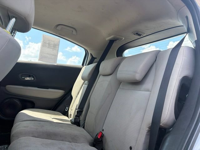 Used 2019 Honda HR-V LX image 11