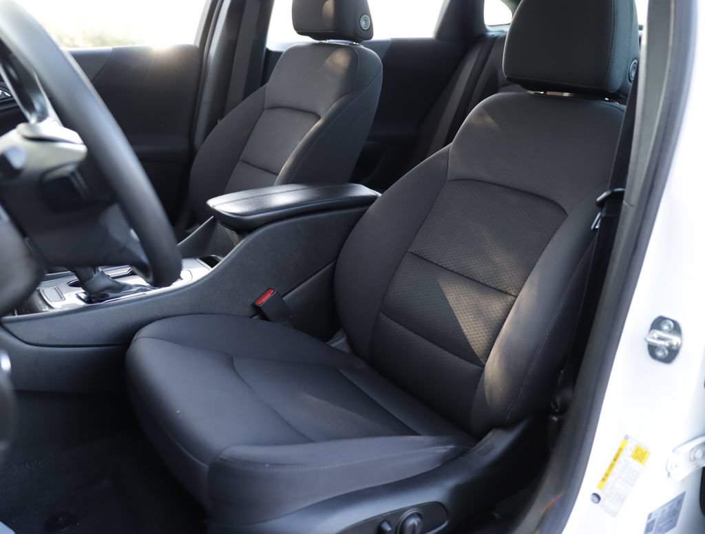 Used 2023 Chevrolet Malibu LT FWD image 20