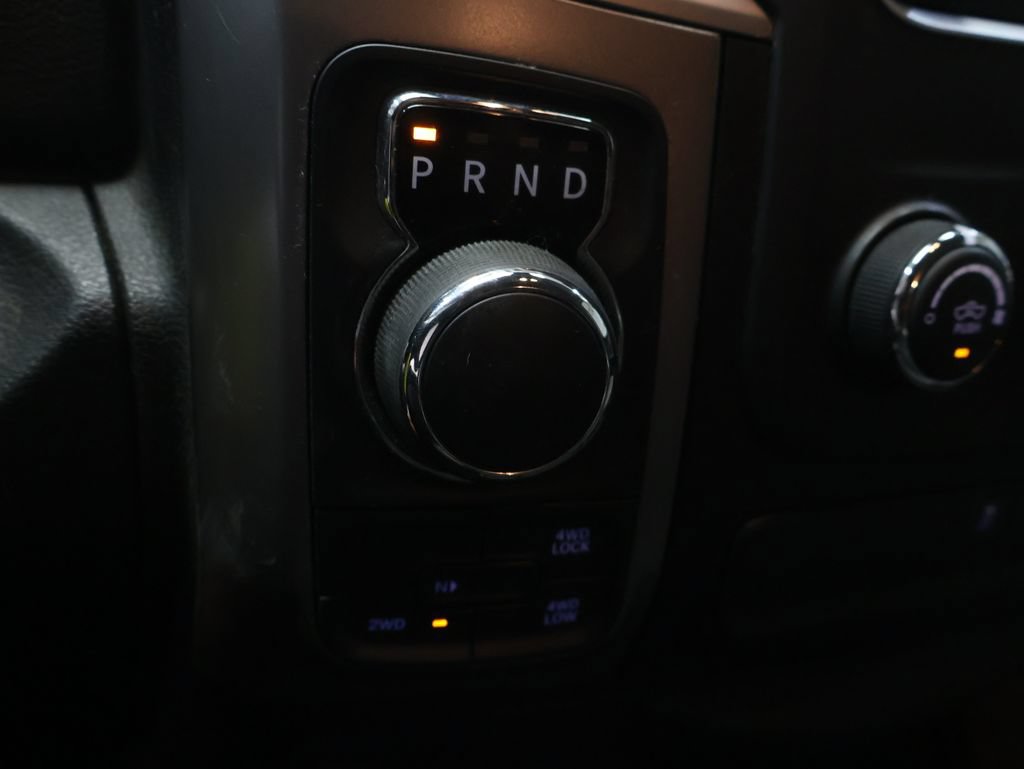 Used 2022 RAM 1500 Classic SLT AWD/4WD image 25