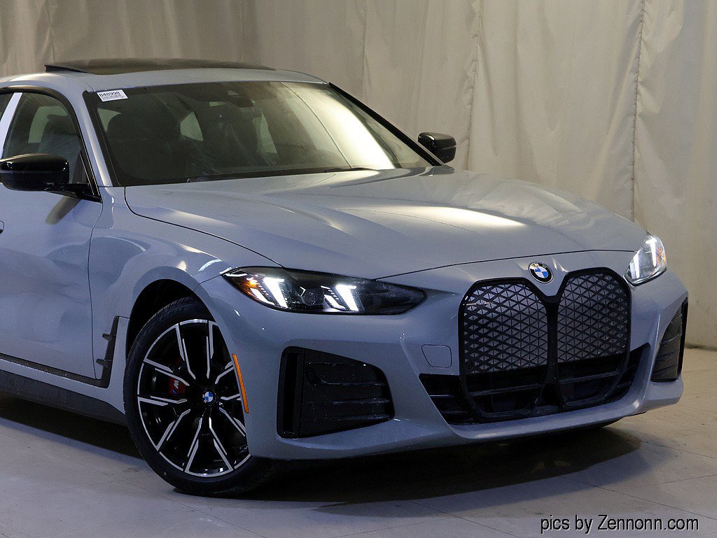 Used 2026 BMW i4 xDrive40i w/ M Sport Package AWD/4WD image 2