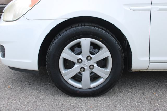 Used 2008 Hyundai Accent GLS FWD image 23