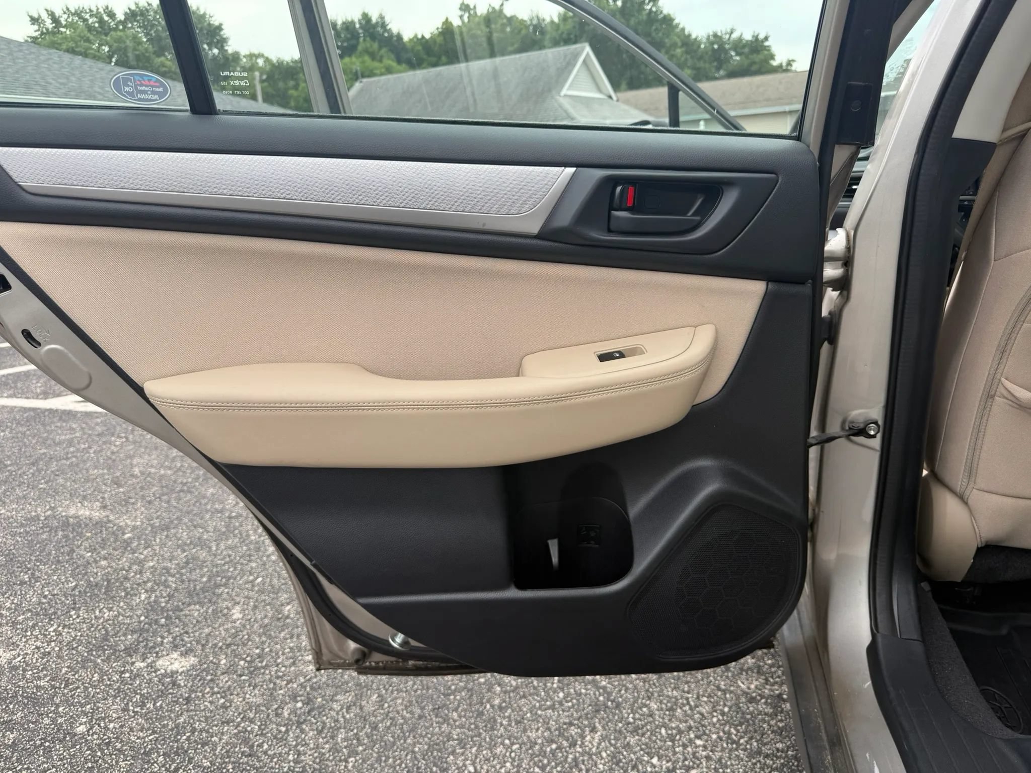 Used 2019 Subaru Outback 2.5i AWD/4WD image 13