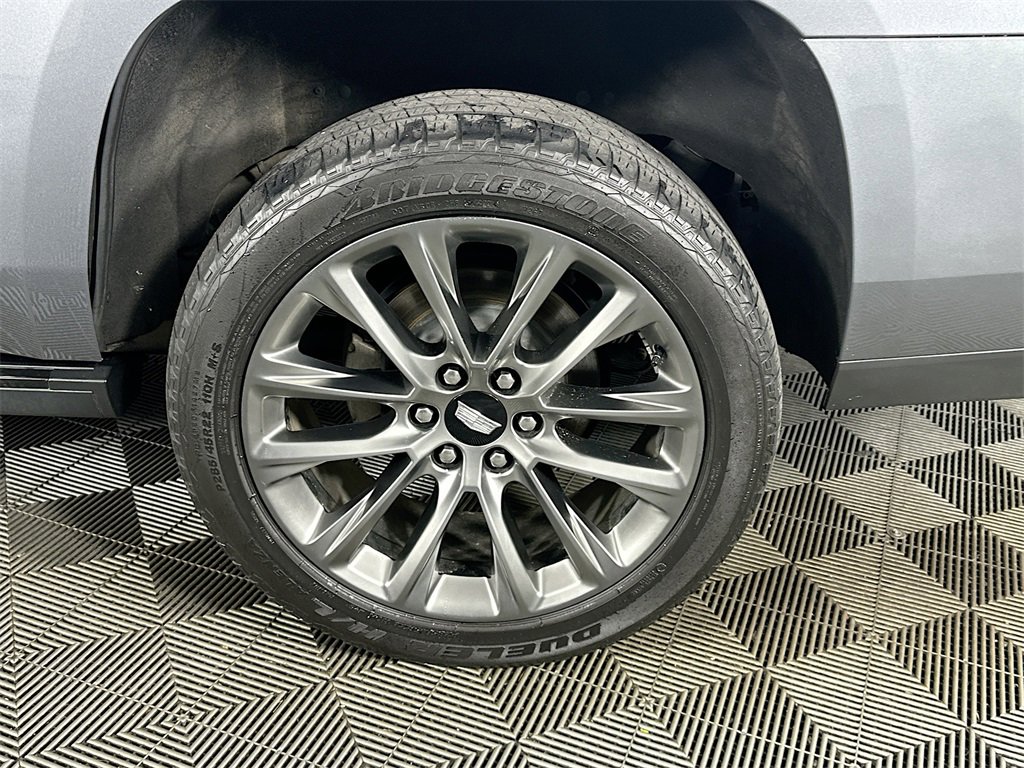 Used 2019 Cadillac Escalade Premium Luxury w/ Escalade Sport Edition image 34