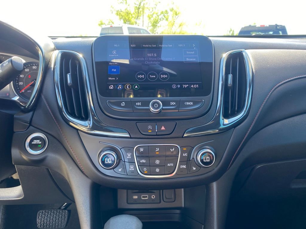Used 2023 Chevrolet Equinox RS w/ RS Leather Package image 18
