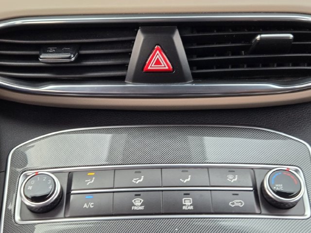 Certified 2023 Hyundai Santa Fe SE FWD image 12