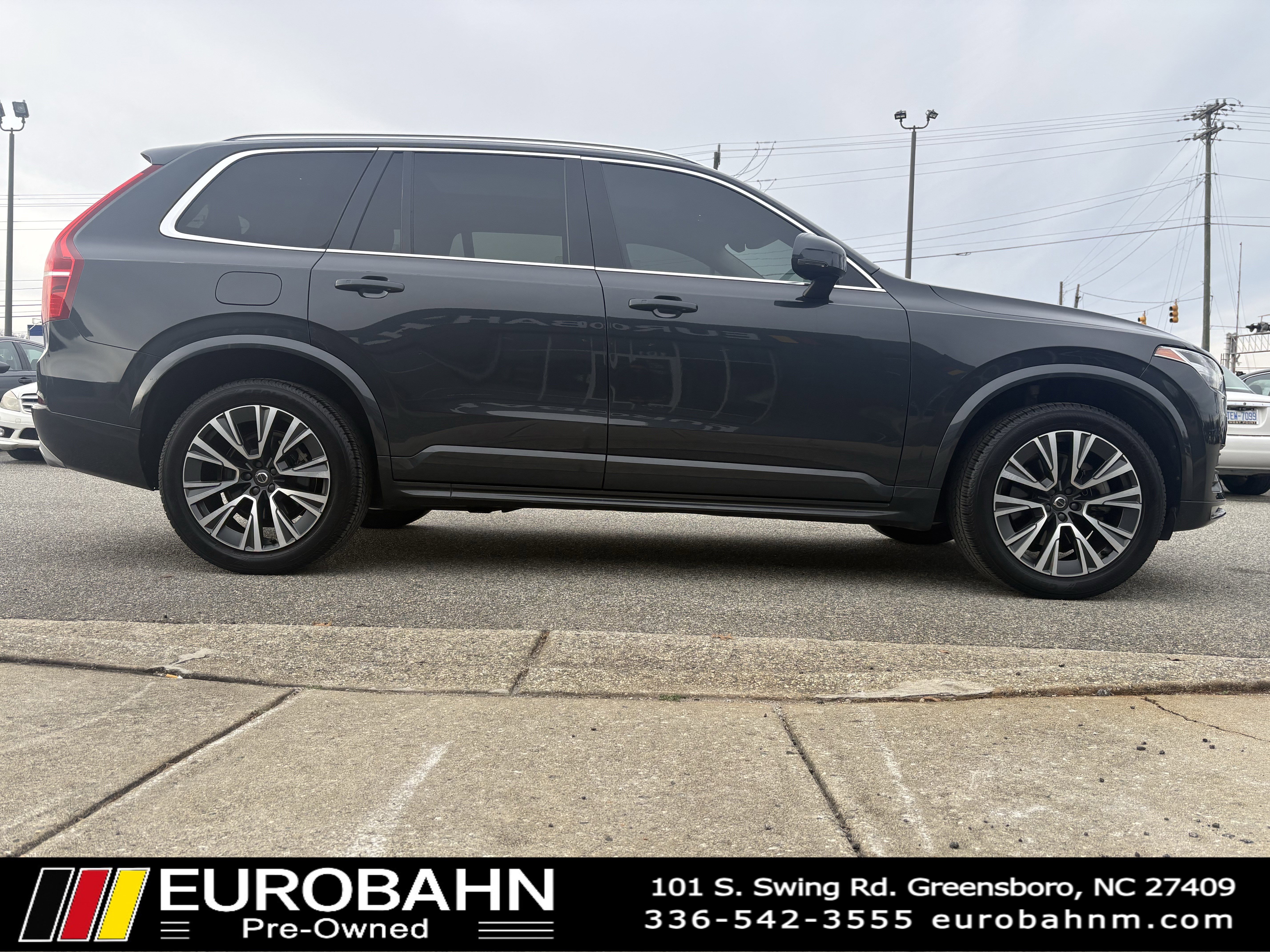 Used 2021 Volvo XC90 T5 Momentum w/ Protection Package Premier image 25