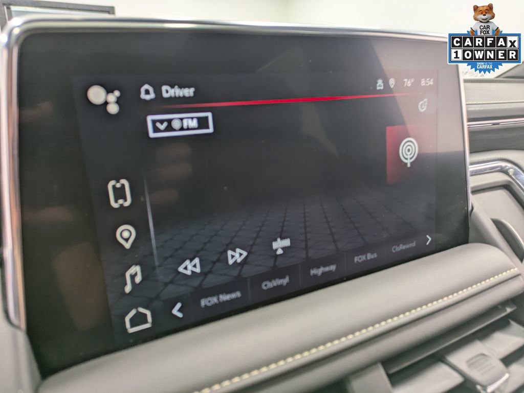 Used 2024 GMC Yukon SLT w/ SLT Premium Package AWD/4WD image 14