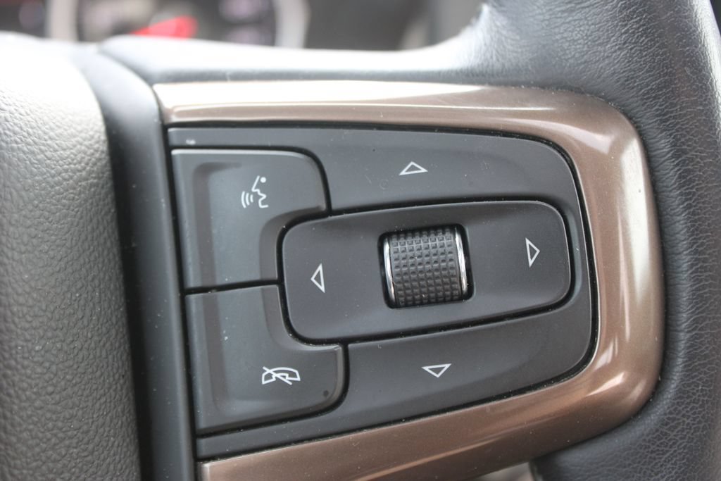Used 2022 Chevrolet Silverado 1500 High Country w/ Safety Package II AWD/4WD image 39