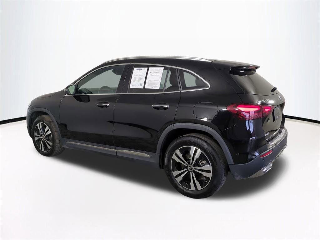 Used 2025 Mercedes-Benz GLA 250 image 7
