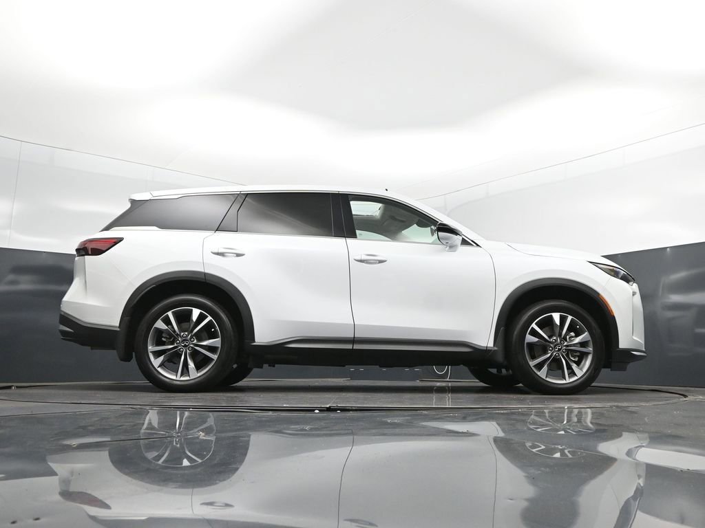 Used 2026 INFINITI QX60 Pure w/ Cargo Package image 44