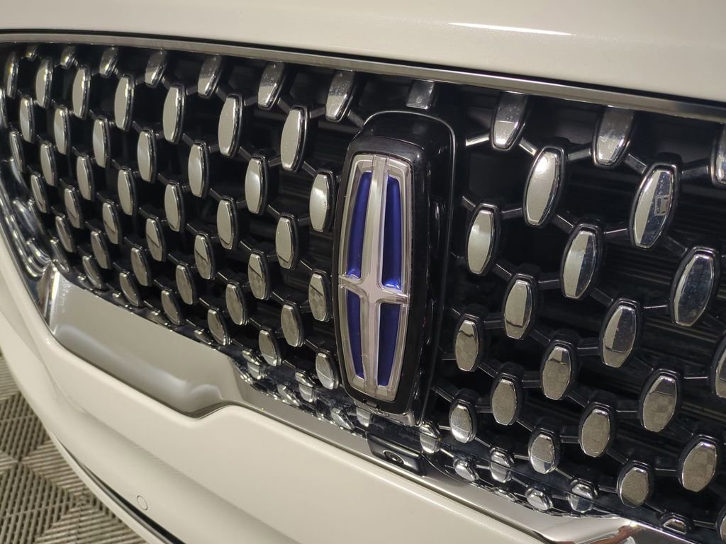 Used 2023 Lincoln Aviator Black Label Grand Touring image 13