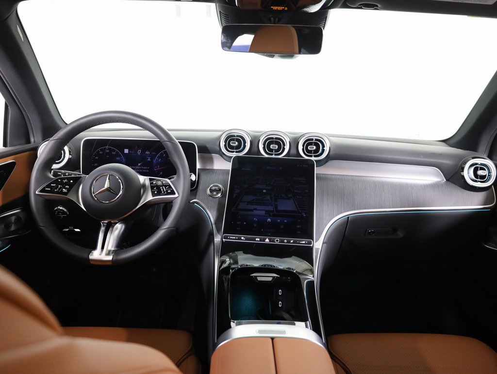 Certified 2026 Mercedes-Benz GLC 300 4MATIC image 38