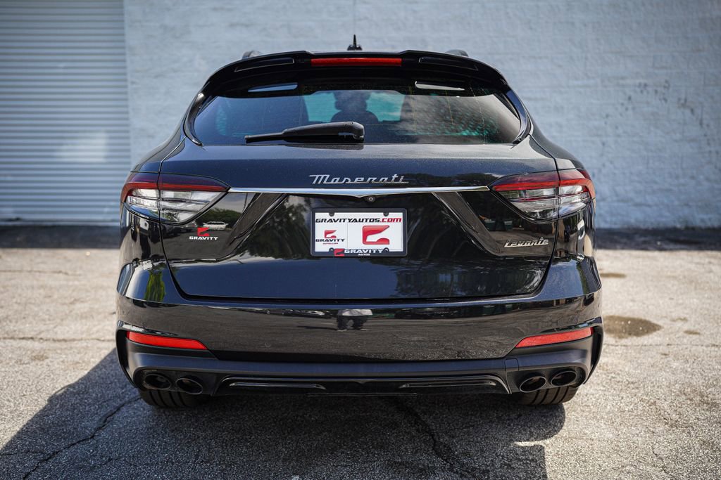 Used 2022 Maserati Levante GT AWD/4WD image 14