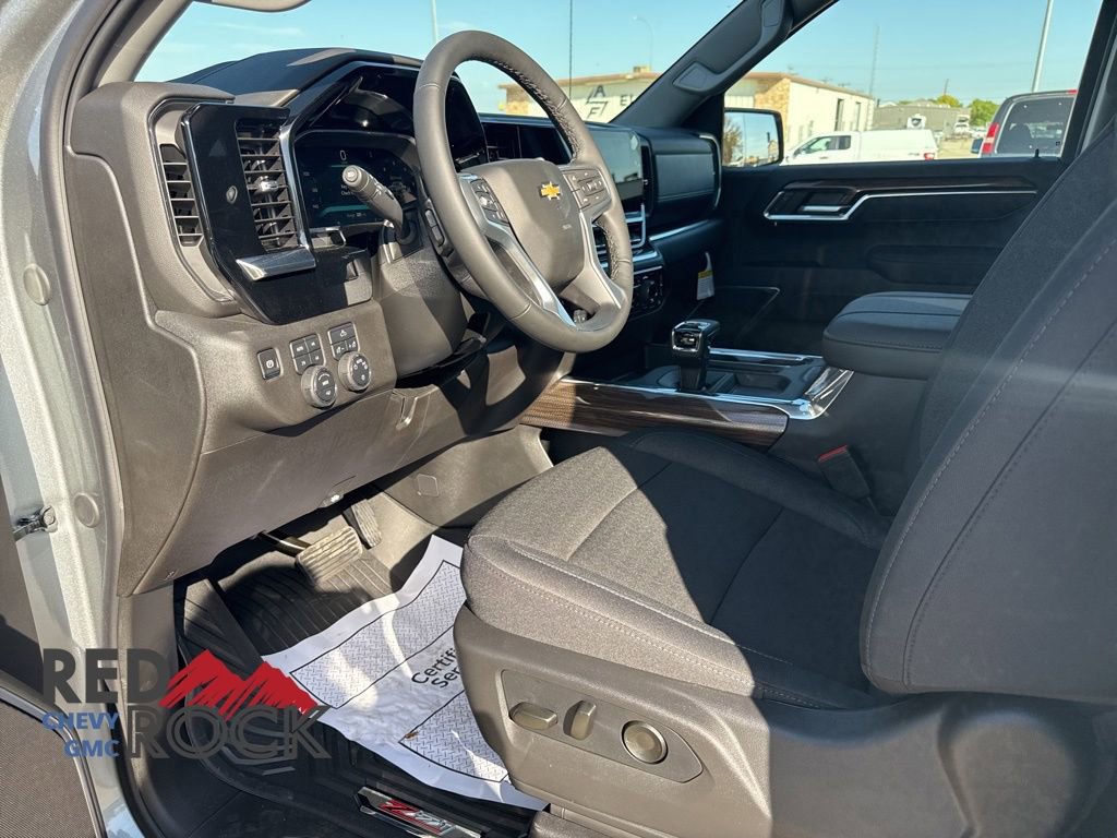 New 2026 Chevrolet Silverado 1500 LT w/ Z71 Off-Road Package image 12