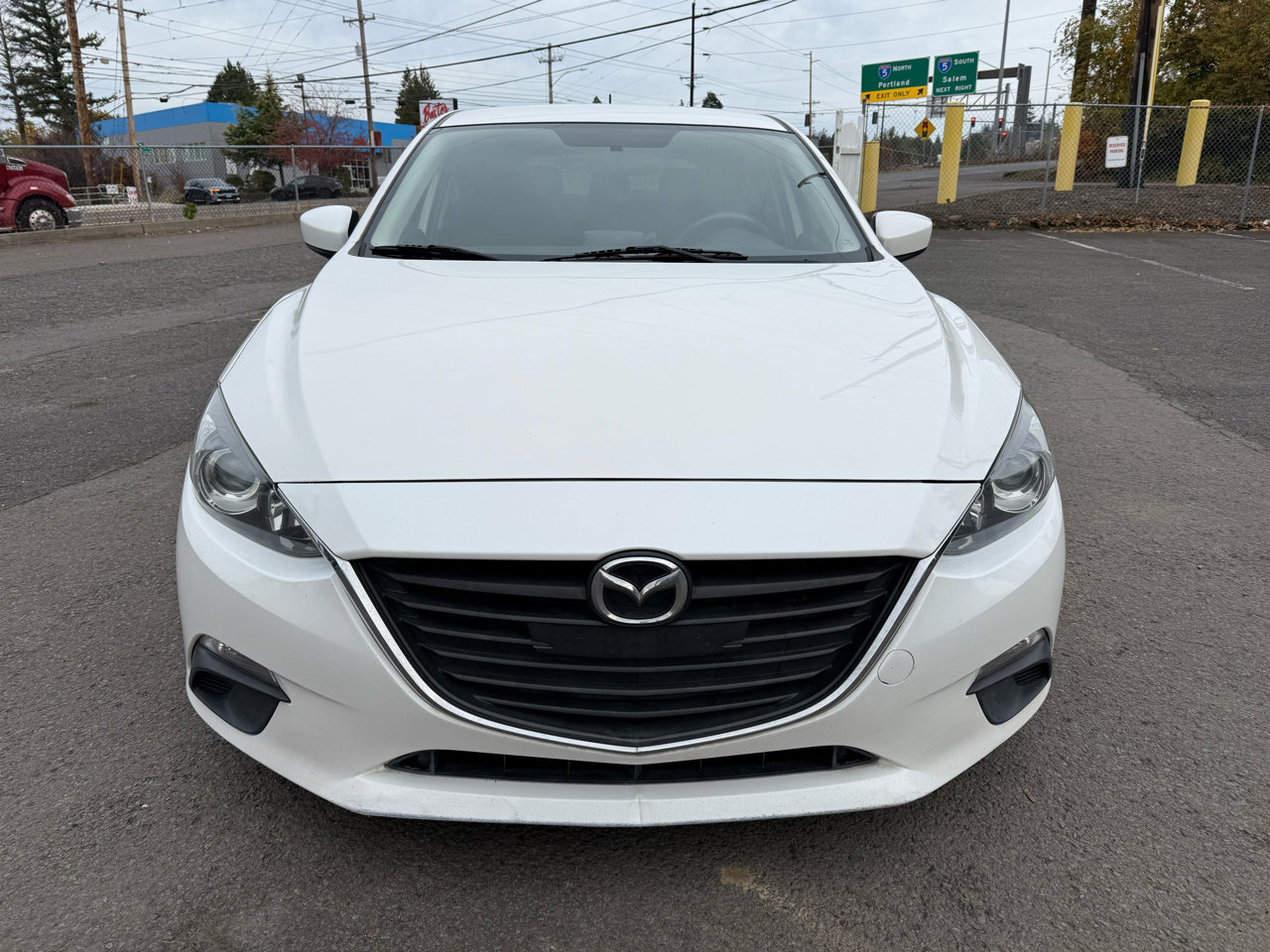 Used 2015 MAZDA MAZDA3 i Sport image 4