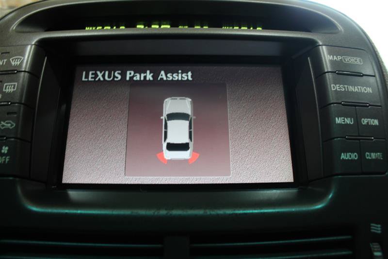 Used 2002 Lexus LS 430 RWD image 19