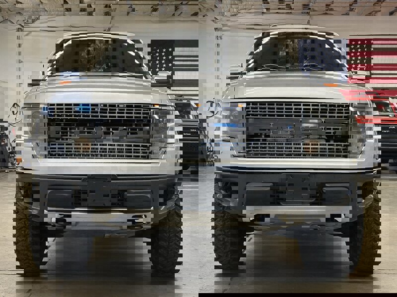 Used 2014 Ford F150 Raptor w/ Equipment Group 801A Luxury image 7