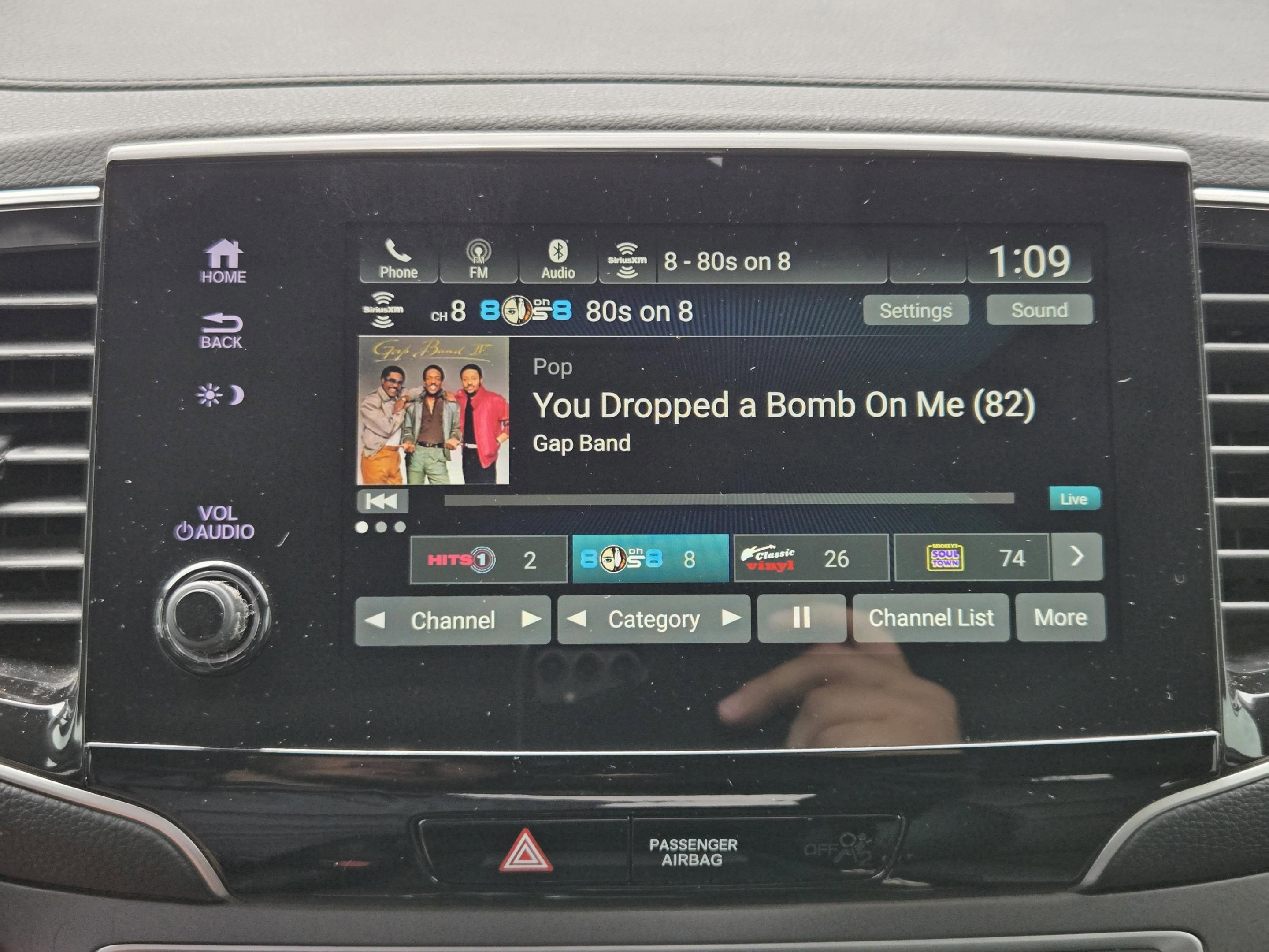Used 2021 Honda Pilot Special Edition image 9