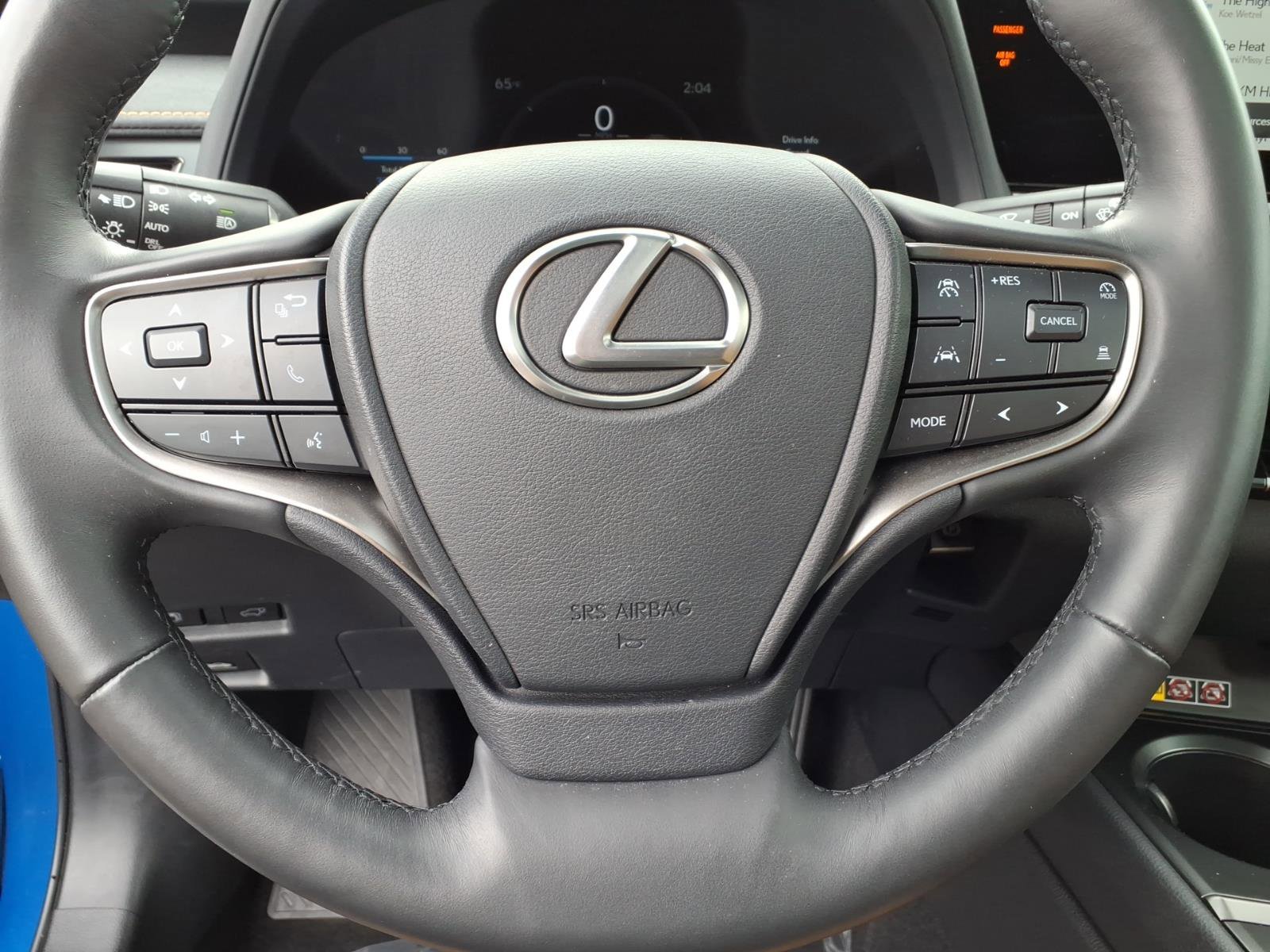 Certified 2025 Lexus UX 300h AWD w/ Accessory Package (Z1) image 21