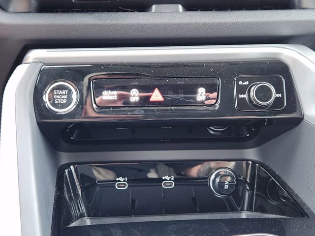 Used 2025 Audi Q5 Premium Plus image 17