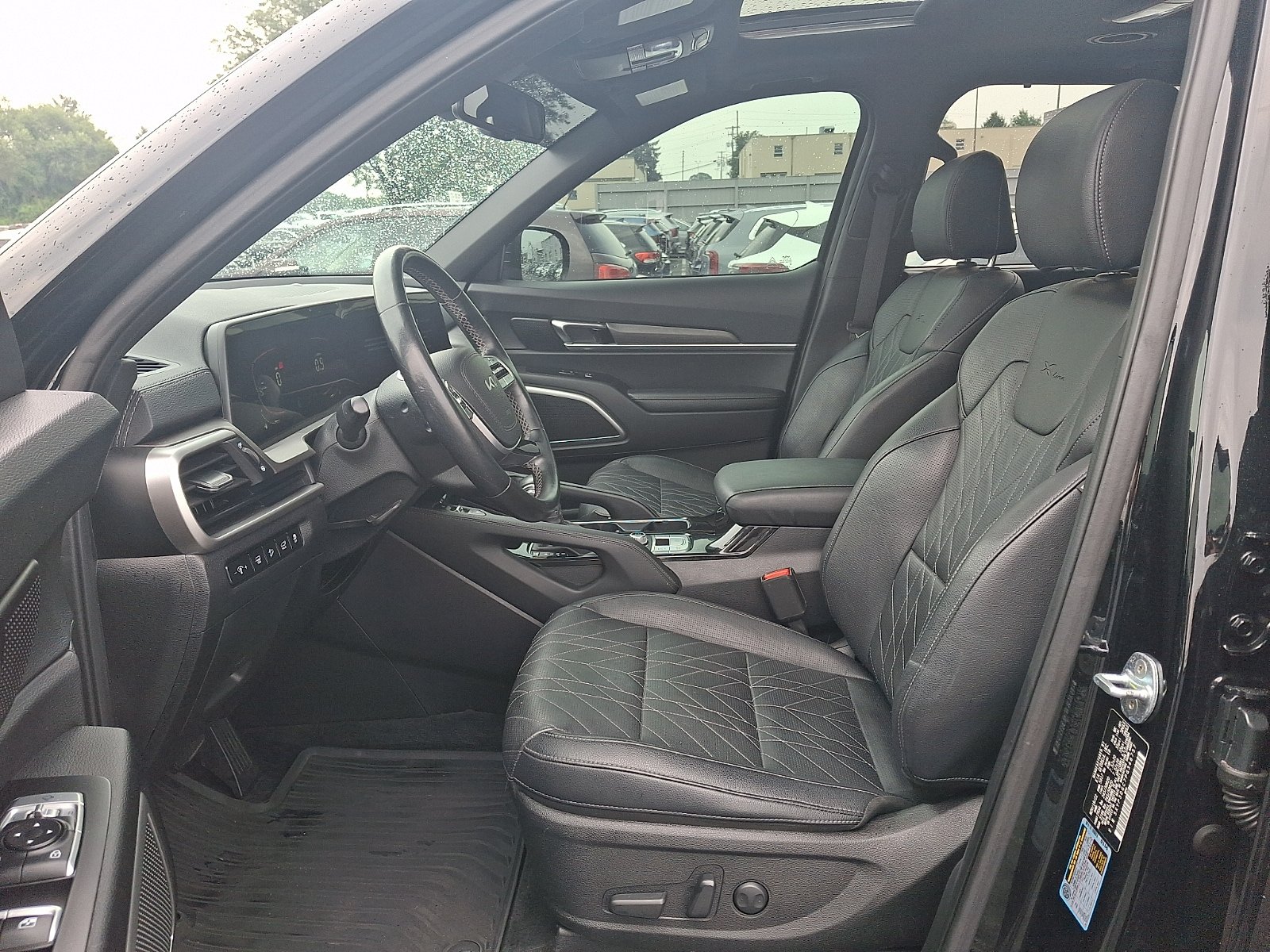 Used 2023 Kia Telluride EX X-Line AWD/4WD image 13