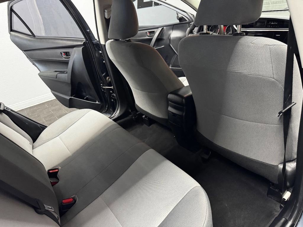Used 2017 Toyota Corolla L FWD image 50
